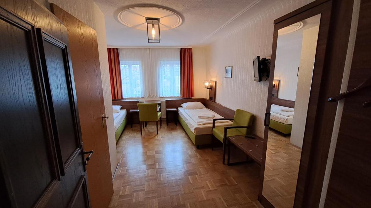 רוטנבורג אוב דר טאובר Hotel-Gasthof Goldener Greifen מראה חיצוני תמונה