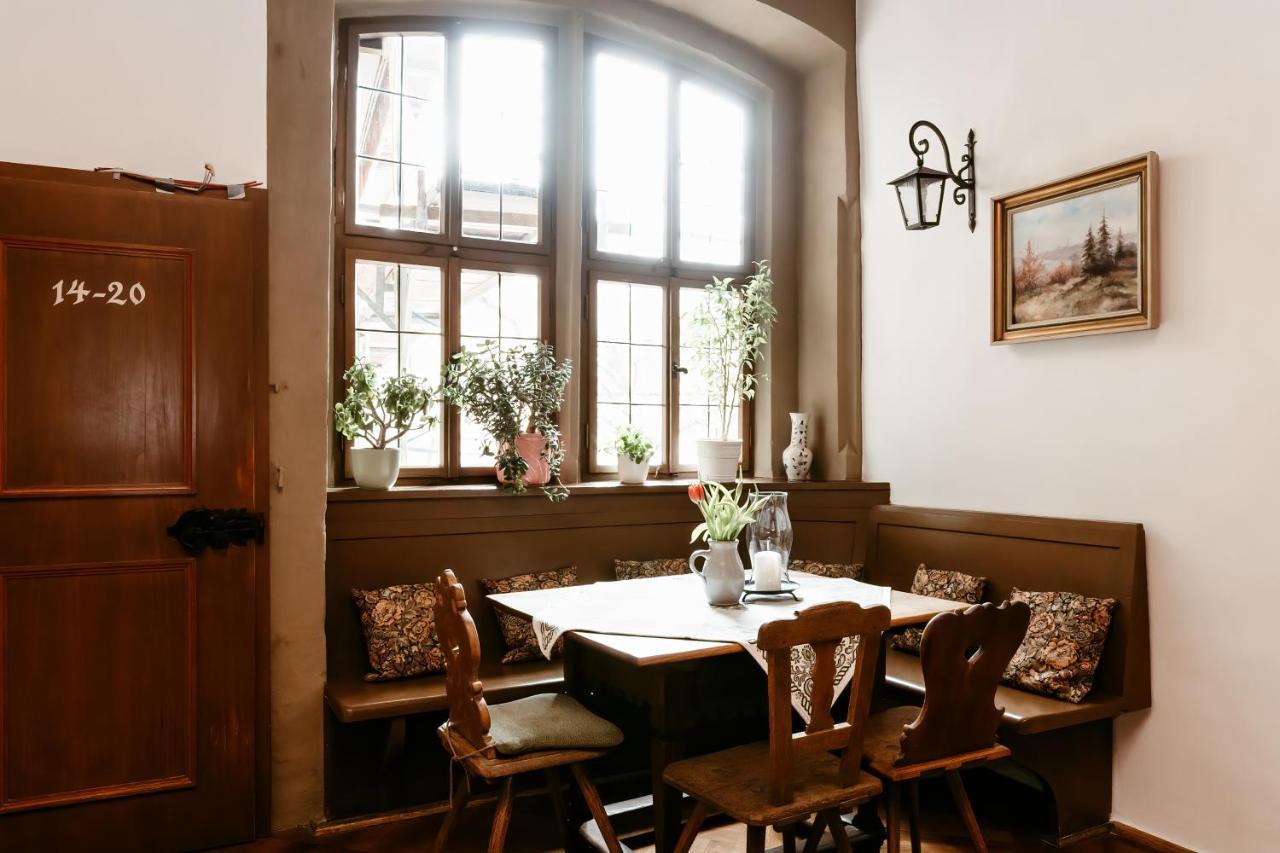 רוטנבורג אוב דר טאובר Hotel-Gasthof Goldener Greifen מראה חיצוני תמונה